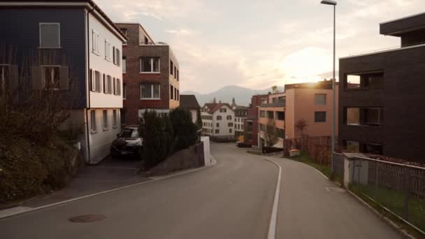 Zwitserse Stadsgezicht Van Calm Small Town — Stockvideo