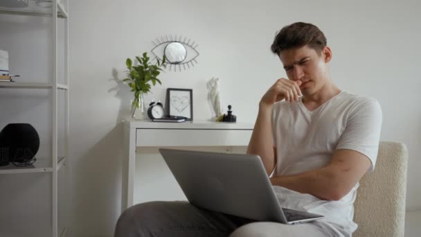 Man Feels Tired Listening Boring Online Lecture Laptop Young Sleepy — Stok Video