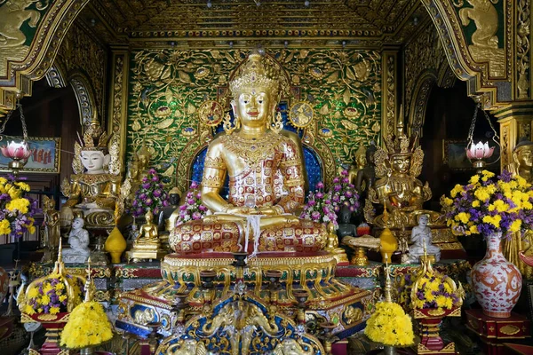 チェンライのワット ムアン寺院 — ストック写真