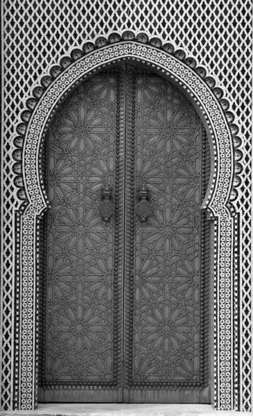 Hagyományos Kézzel Készített Ajtó Marokkóban Fekete Fehér — Stock Fotó
