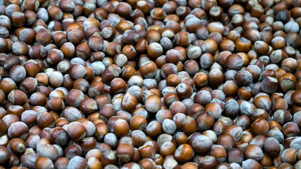 Énorme Boîte Avec Des Noisettes Dans Magasin Fond Alimentaire — Photo