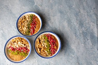 Geleneksel lezzetli Türk tatlıları; Ashura (Emin)