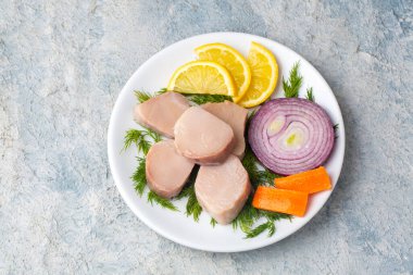 Türk mezeleri zeytinyağlı Tunny Balığı (Türkçe: Lakerda))