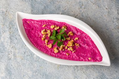 Geleneksel Türk mutfağı; Pancar aperatifi, pembe sultan, pancar ezmesi (Türkçe adı: Pembe Sultan))