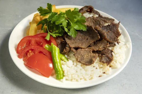 Et donör menüsü, tabakta İskender menüsü, Türk özel et donörü, yiyecek, özel menü (Türkçe adı; pilav ustu et donör))