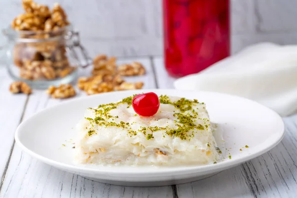 Ramadan Tradizionale Turco Dessert Gullac — Foto Stock