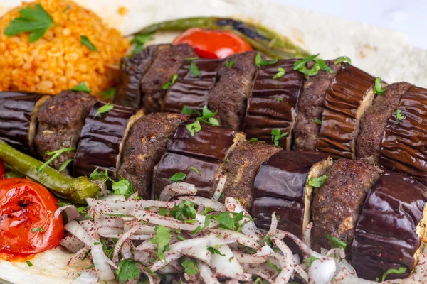 Berenjena Kebab Turco Albóndigas Berenjena Recién Asada Kebabs Cocina Oriente — Foto de Stock
