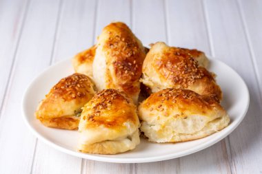 Türk mutfağı; El yapımı Peynir Pastası (Türkçe adı; peynirli pogaca)