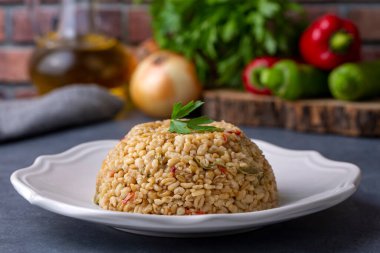 Firik 'li Bulgur pilavı (Türkçe adı; firikli bulgur pilavi)