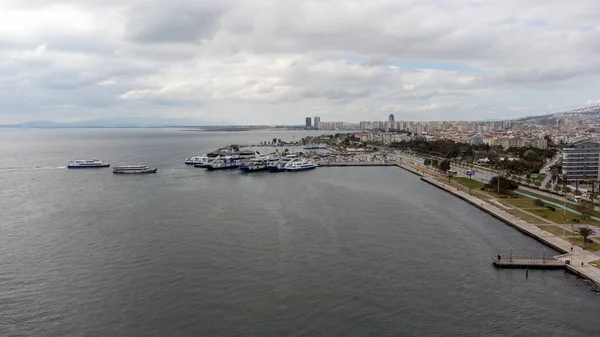 Karsiyaka Izmir Turkey March 2022 Bostanli Ferry Port Aerial View — Foto de Stock
