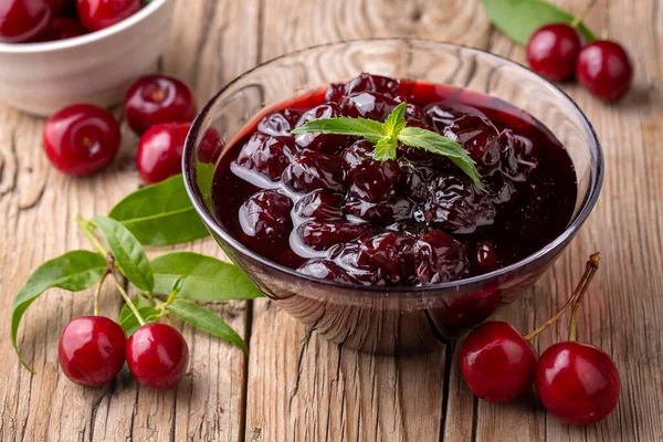 Jars Freshly Homemade Cherry Jam Sour Cherry Jam Turkish Name — Zdjęcie stockowe