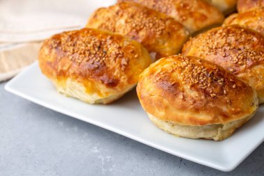 Türk mutfağı; El yapımı Peynir Pastası (Türkçe adı; peynirli pogaca)