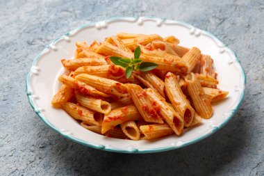 Domates soslu makarna.