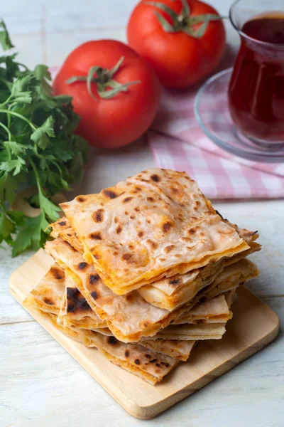 Traditioneel Lekker Turks Eten Aardappeltaart Turkse Naam Patatesli Gozleme Gozleme — Stockfoto