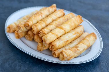 Sigara Boregi - Türk Purosu Şekillendirilmiş Rolls