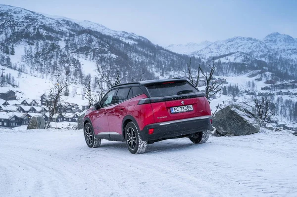 Rauland Norvégia 2022 Január Red All Electric Car Peugeot 2008 — Stock Fotó