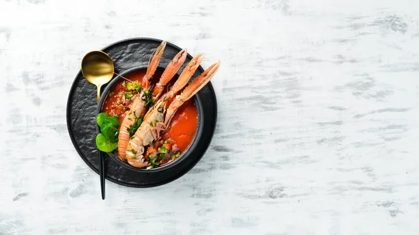 Sup Tomat Dengan Makanan Laut Sup Gazpacho Dengan Lobster Dan — Stok Foto