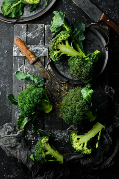 Warzywa Świeże Zielone Brokuły Stole Brokuły Warzywo Jest Pełne Witamin — Zdjęcie stockowe