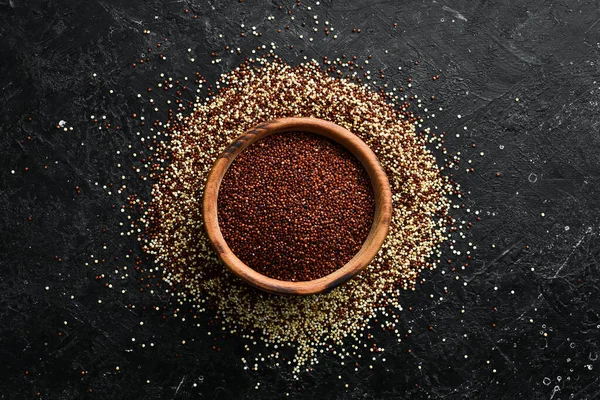 Schwarze Quinoa Einer Holzschale Auf Einem Steinernen Hintergrund Ansicht Von — Stockfoto