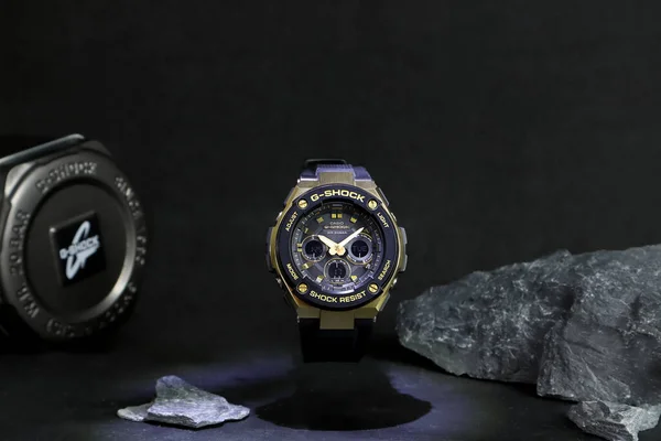 Oro Casio Shock Deportes Durable Resistente Agua Reloj Pulsera Muestra — Foto de Stock