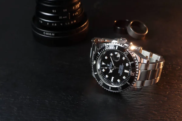 Lüks Rolex Klasik Kol Saati Seramik Model Siyah Istiridye Daimi — Stok fotoğraf