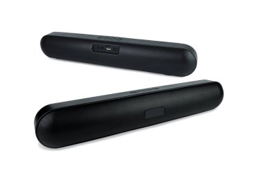 Beyaz arkaplanda izole edilmiş siyah modern tasarım kablosuz bluetooth hoparlör veya ses çubuğunun ön ve arka fotoğrafı (kırpma yolu dahil) )