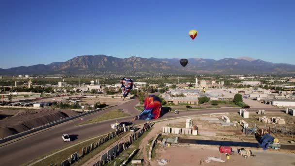 Hot Air Balloon Road Colorado Springs Vybaven Horkovzdušným Balónem Silnici — Stock video