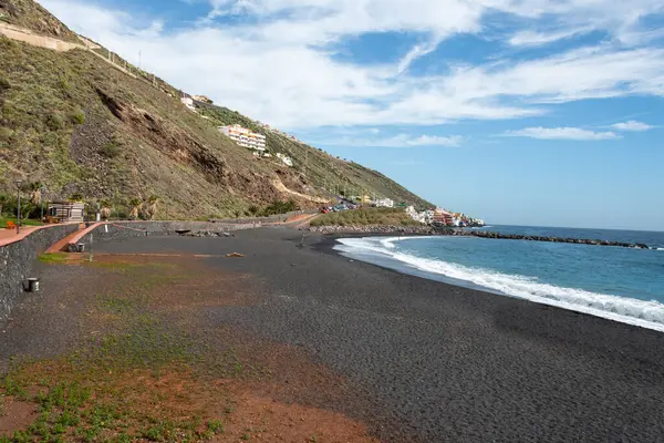 Fekete Homokos Strand Tenerife Sziget Partján Kanári Szigetek Spanyolország — Stock Fotó