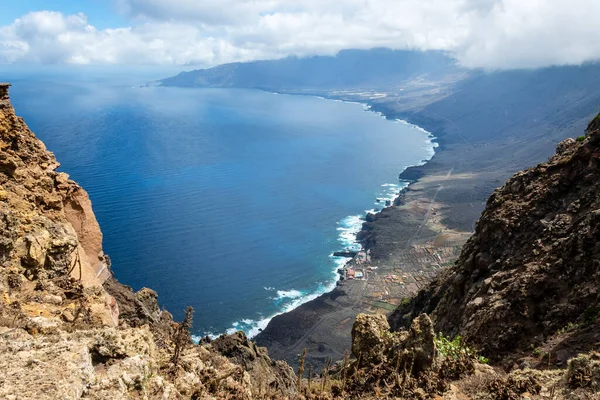 Costa Rochosa Lava Típica Ilha Hierro Num Dia Nublado Ilhas — Fotografia de Stock