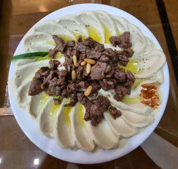 Hummus Met Vlees Noten — Stockfoto