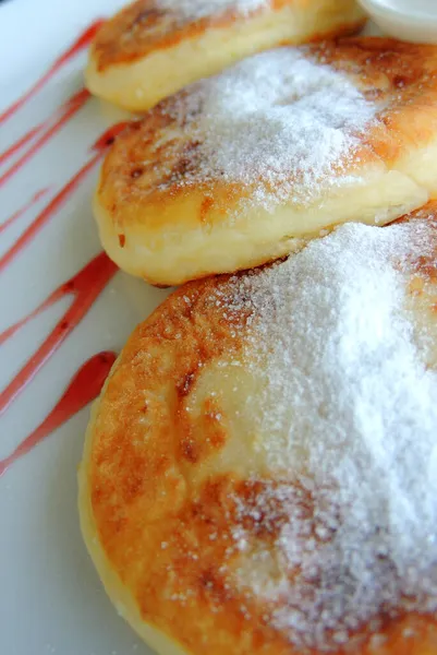 Homemade Cheese Pancakes Plate Closeup — Stock Photo, Image