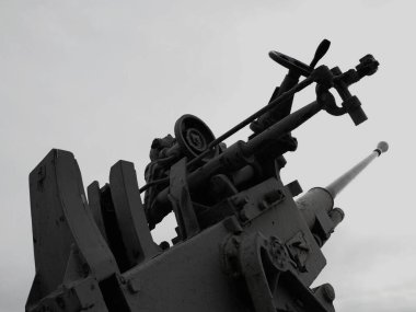 Eski Sovyet Gemisi Silahı Beyazda İzole Edildi