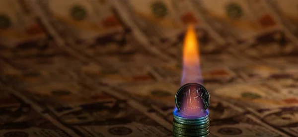 Russian Coins Burn American Dollar — Stock Photo, Image