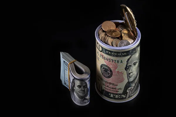 Банк Свиней Изображением Векселя 100 Американских Долларов Американских Монет Стопки — стоковое фото