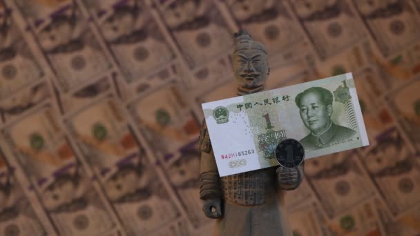 Čínský Juan Figurka Kopírující Vojáka Staré Známé Terakotové Armády Císaře — Stock video