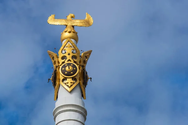 Das Denkmal Kasachischer Eli Kasachisches Land Mit Dem Mythischen Vogel — Stockfoto