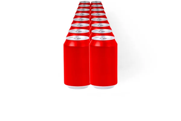 Группа Банок Пива Безалкогольных Напитков Красном Белом Фоне Эффект Глубины — стоковое фото