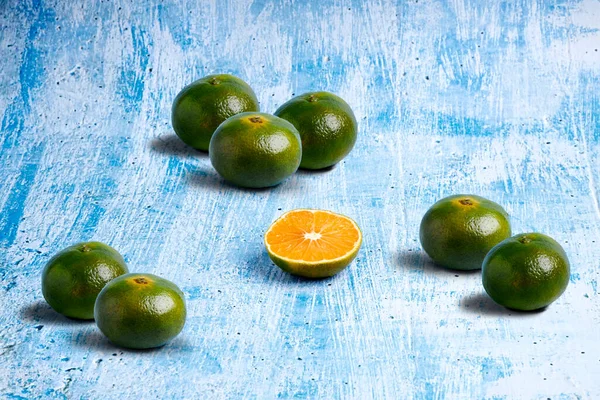Group Green Mandarins Next Juicy Orange Mandarin Split Half Healthy Stock Picture