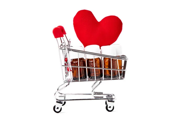 Shopping Cart Full Medicine Jars Red Heart Medicine Health Concept — Foto Stock