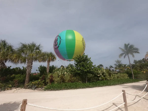 Μαϊάμι Φλόριντα Ηπα Ιανουαρίου 2022 Ένα Πολύχρωμο Αερόστατο Θερμού Αέρα — Φωτογραφία Αρχείου