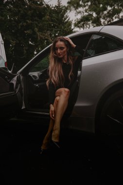 Portrait of a girl of European appearance, dark hair, fair skin.