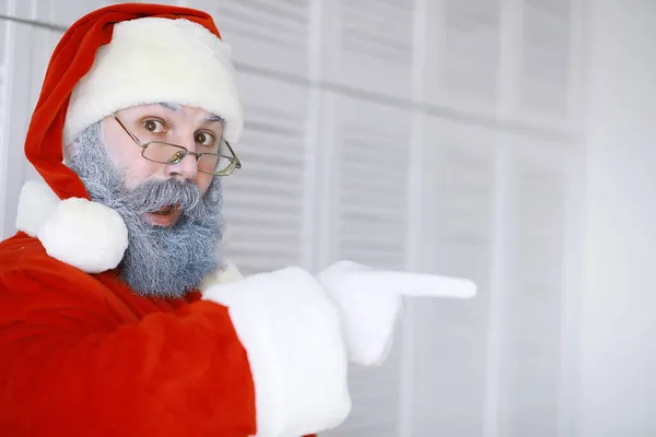 Retrato Muy Feliz Santa Claus Funny Santa Tema Navidad Vacaciones —  Fotos de Stock