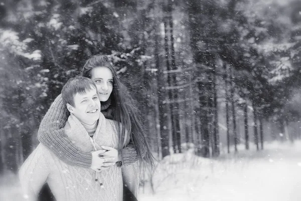 Loving Couple Winter Walk Man Woman Date Park Winter Friends — Stock Photo, Image