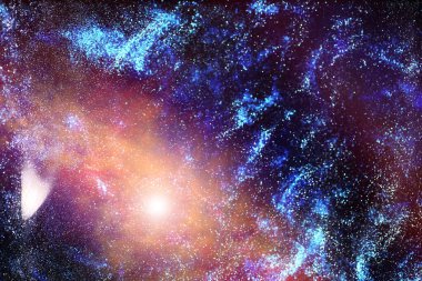 Evren 'in uzak bir galaksideki nebula ve yıldızlı astronomik fotoğrafı.