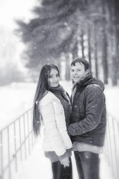 Loving Couple Winter Walk Man Woman Date Park Winter Friends — Stock Photo, Image