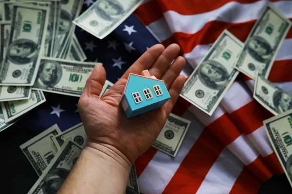 Знак Дома Американском Флаге Ипотечное Кредитование Безопасность Жилья — стоковое фото