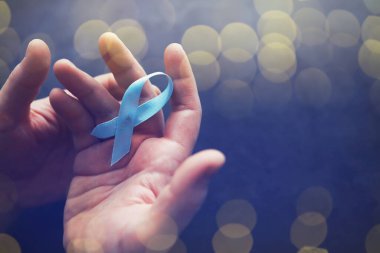 Renkli kurdele sembolü. Mücadelenin sembolü. Arkaplan kurdelesi.