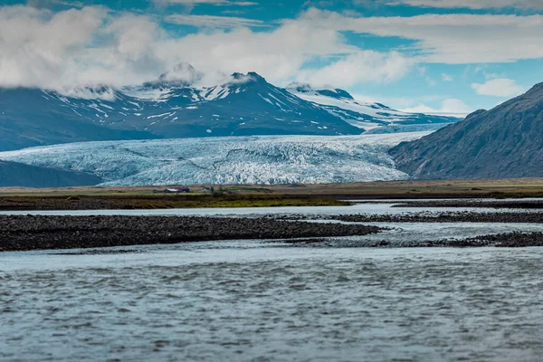 Niesamowity Lodowiec Icelandyczny Hoffell Widoczny Język Zbliżający Się Ziemi Woda — Zdjęcie stockowe