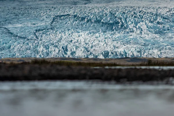 Καταπληκτικό Icelandic Παγετώνα Hoffell Ορατό Γλώσσα Πλησιάζει Έδαφος Και Νερό — Φωτογραφία Αρχείου