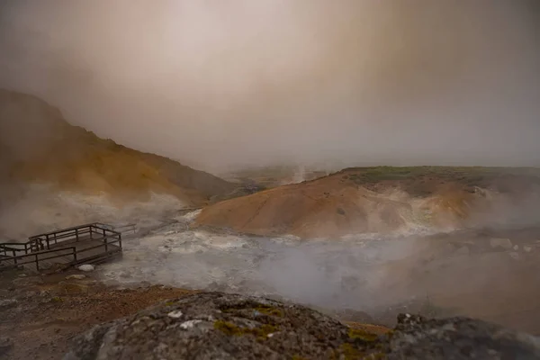 Tomma Geotermiska Krysuviksområdet Reykjanes Halvö Island Försommarmorgonen Synligt Svavel Som — Stockfoto